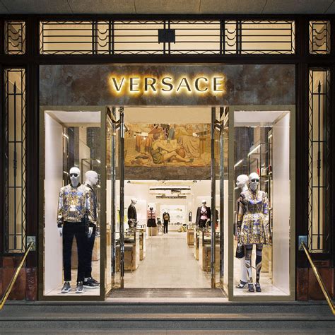 versace collins street.